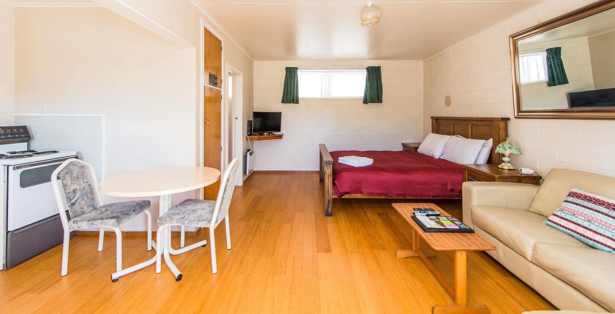 Astral Motel Whanganui Eksteriør billede